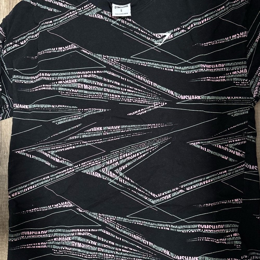 Gymshark Black Graphic Women's Tee